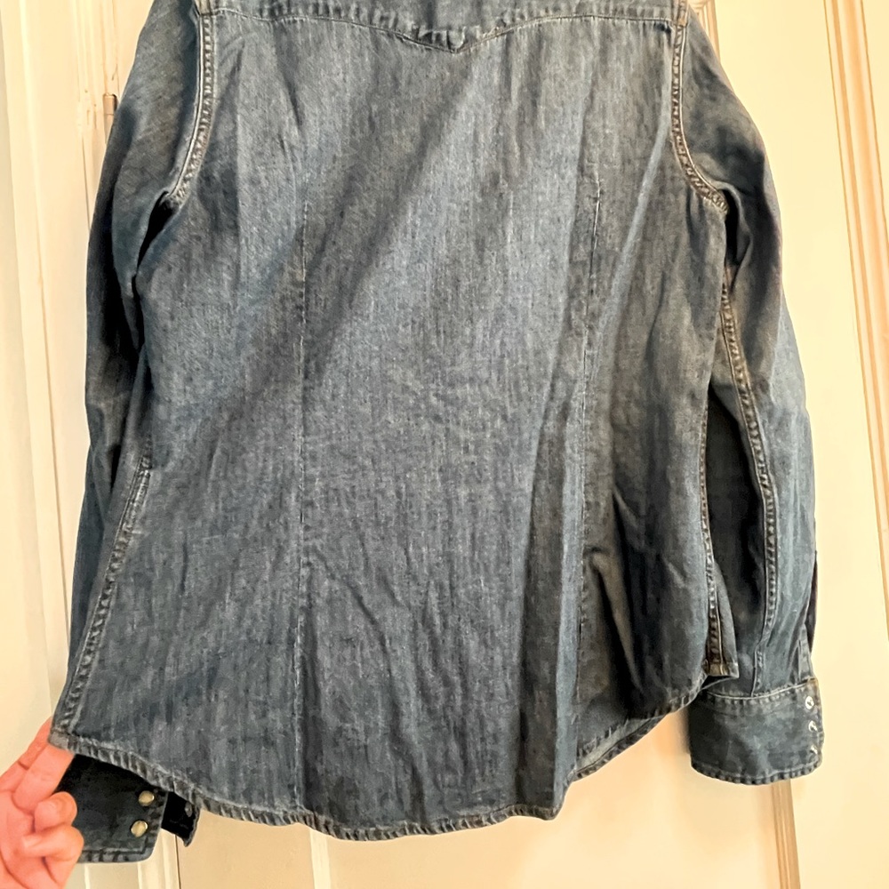 Levi’s Slim Western Denim Shirt with Pearl Snaps Size L - Picture 5 of 6